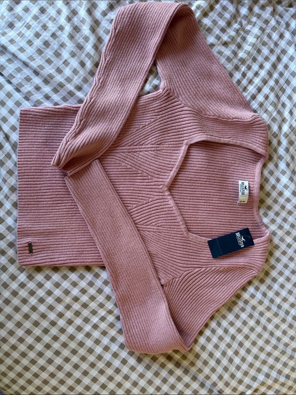 Hollister Dusty Rose Ribbed V-Neck Sweater